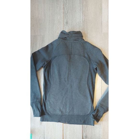 Women's Black Fleece Jacket - Picture 4 of 11